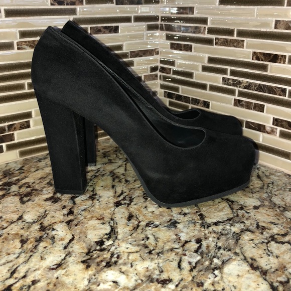 BAMBOO Shoes - 🏆HOST🥇PICK🏆BAMBOO platform chunky heel 4inch.